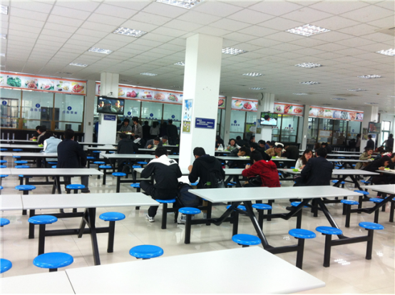 食堂承包讓企業(yè)輕裝上陣，提高競爭力